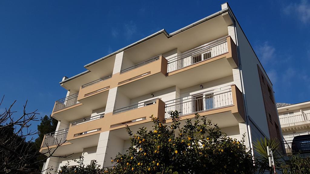 Apartments Villa Katija Drvenik  Extérieur photo