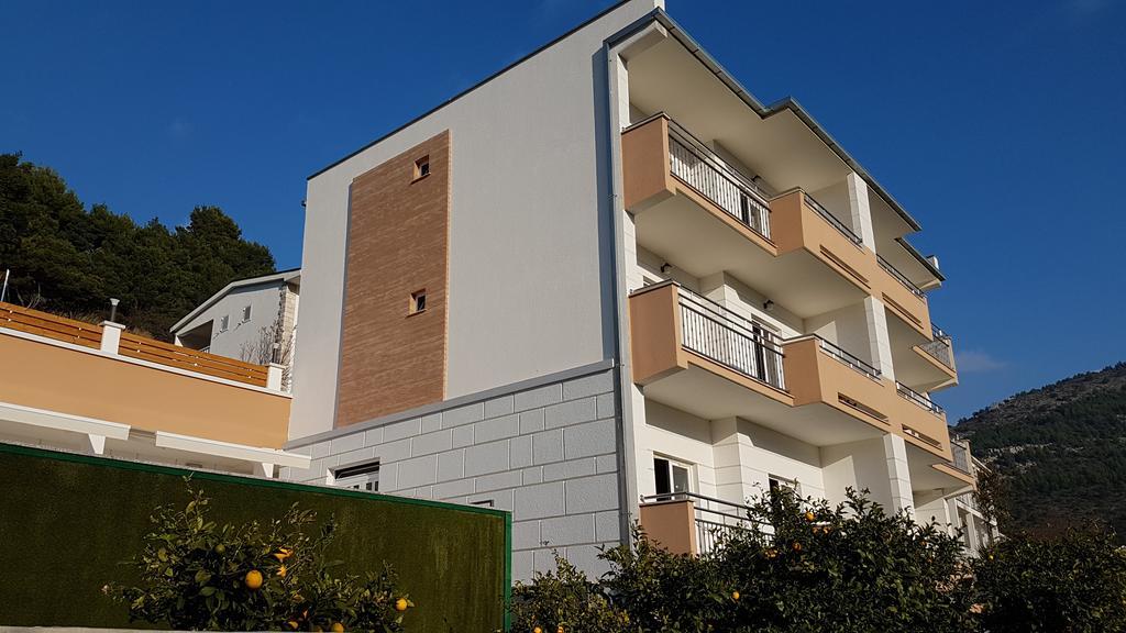 Apartments Villa Katija Drvenik  Extérieur photo
